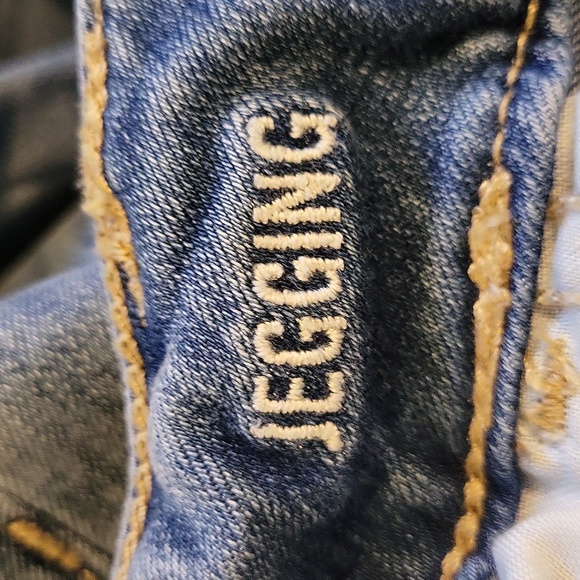 AE Super Stretch Cropped Jeggings - Picture 10 of 11